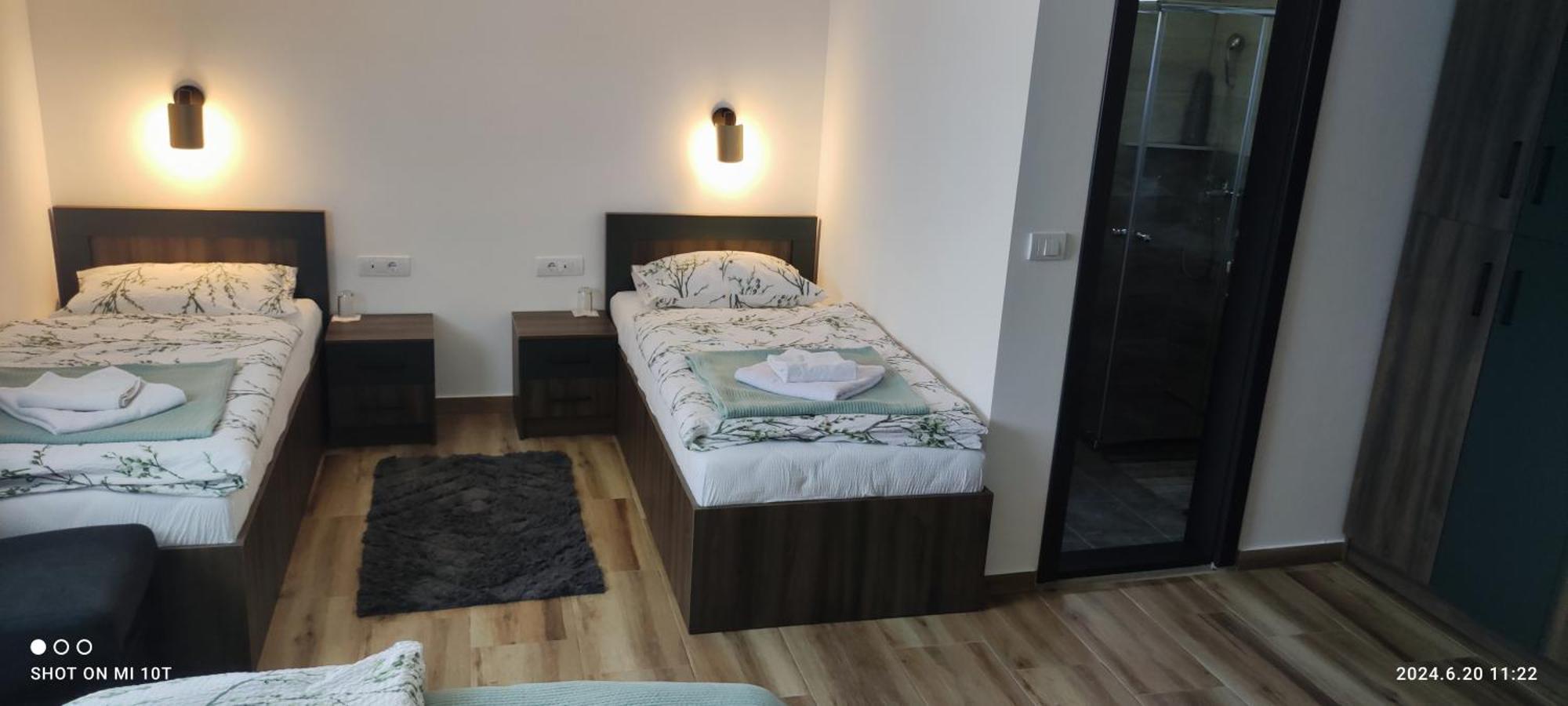 Hotel Pansion I Restoran ,, Pogled" Han Pijesak Esterno foto