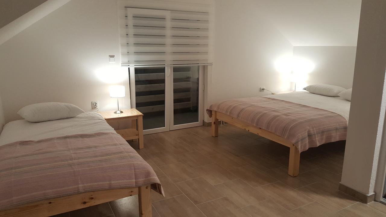 Hotel Pansion I Restoran ,, Pogled" Han Pijesak Esterno foto
