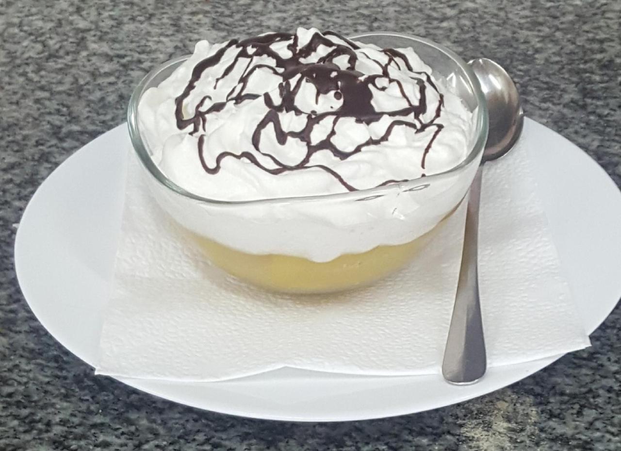 Hotel Pansion I Restoran ,, Pogled" Han Pijesak Esterno foto