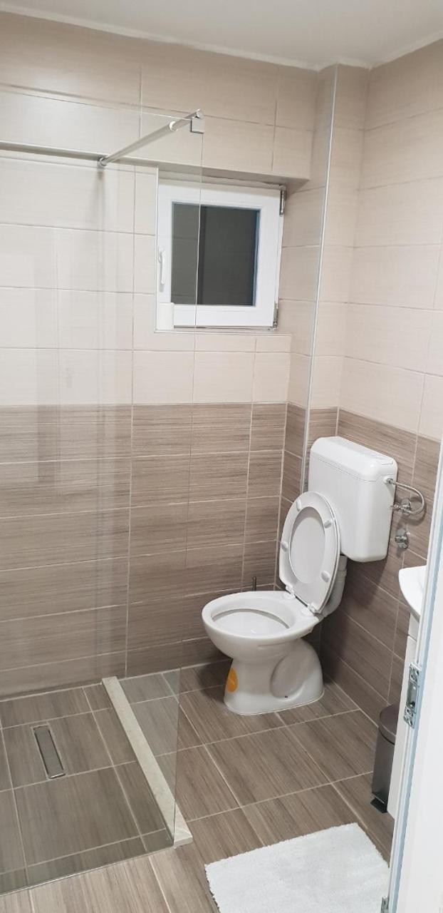 Hotel Pansion I Restoran ,, Pogled" Han Pijesak Esterno foto
